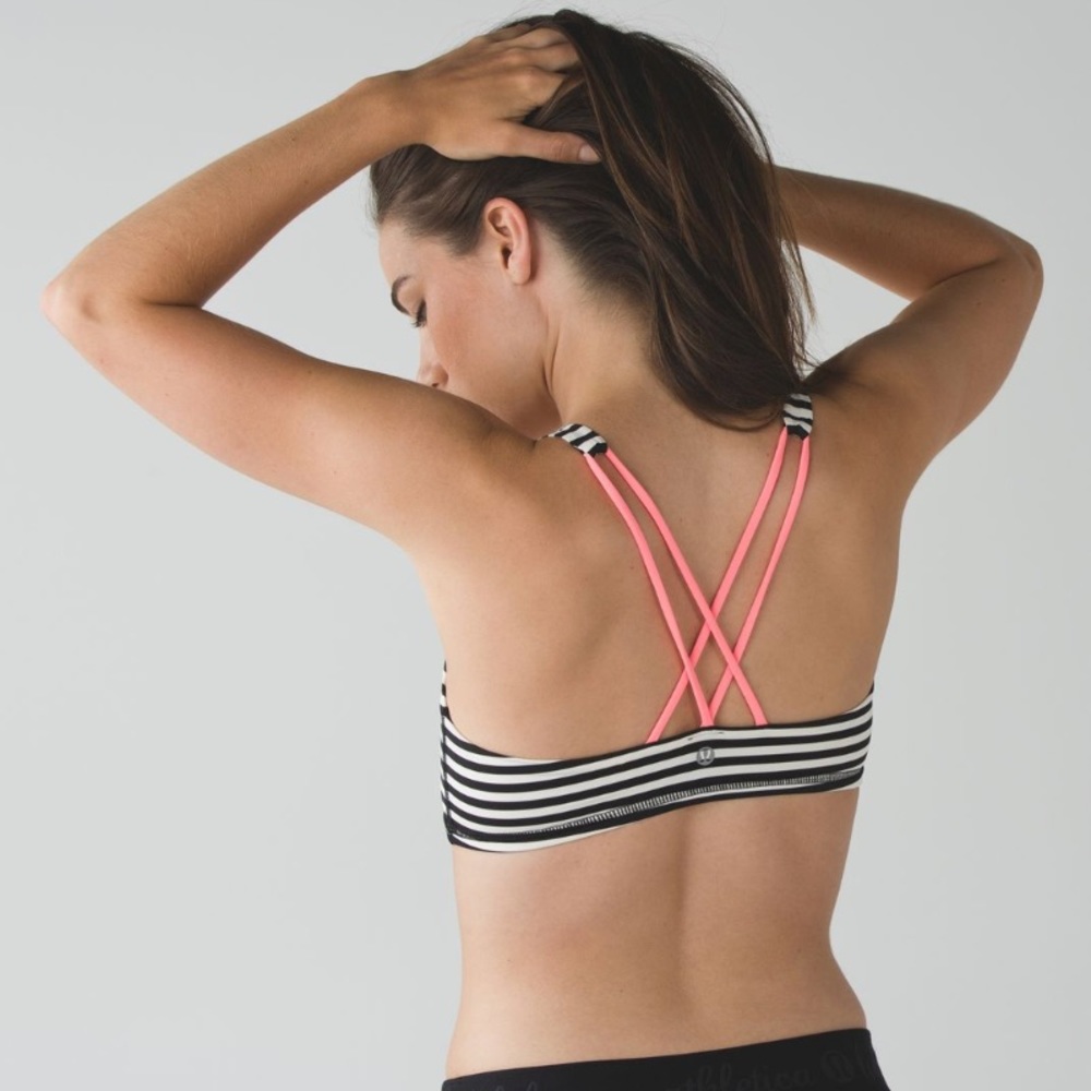 Lululemon Free To Be Bra